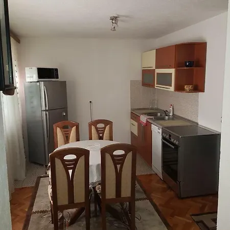 Harun Apartamento Bihać